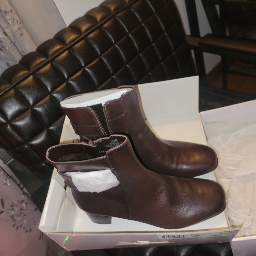 Nine West Women's Poppyo Mochachi M Ankle Boots 7.5 - Picture 6 of 10